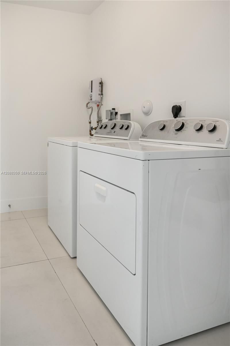 9165 NW 33rd St, Unit 9165, Doral, FL 33172 Photo