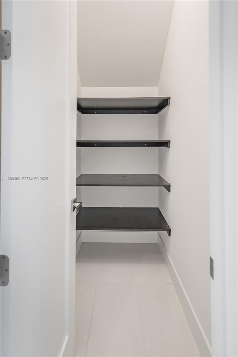 9165 NW 33rd St, Unit 9165, Doral, FL 33172 Photo