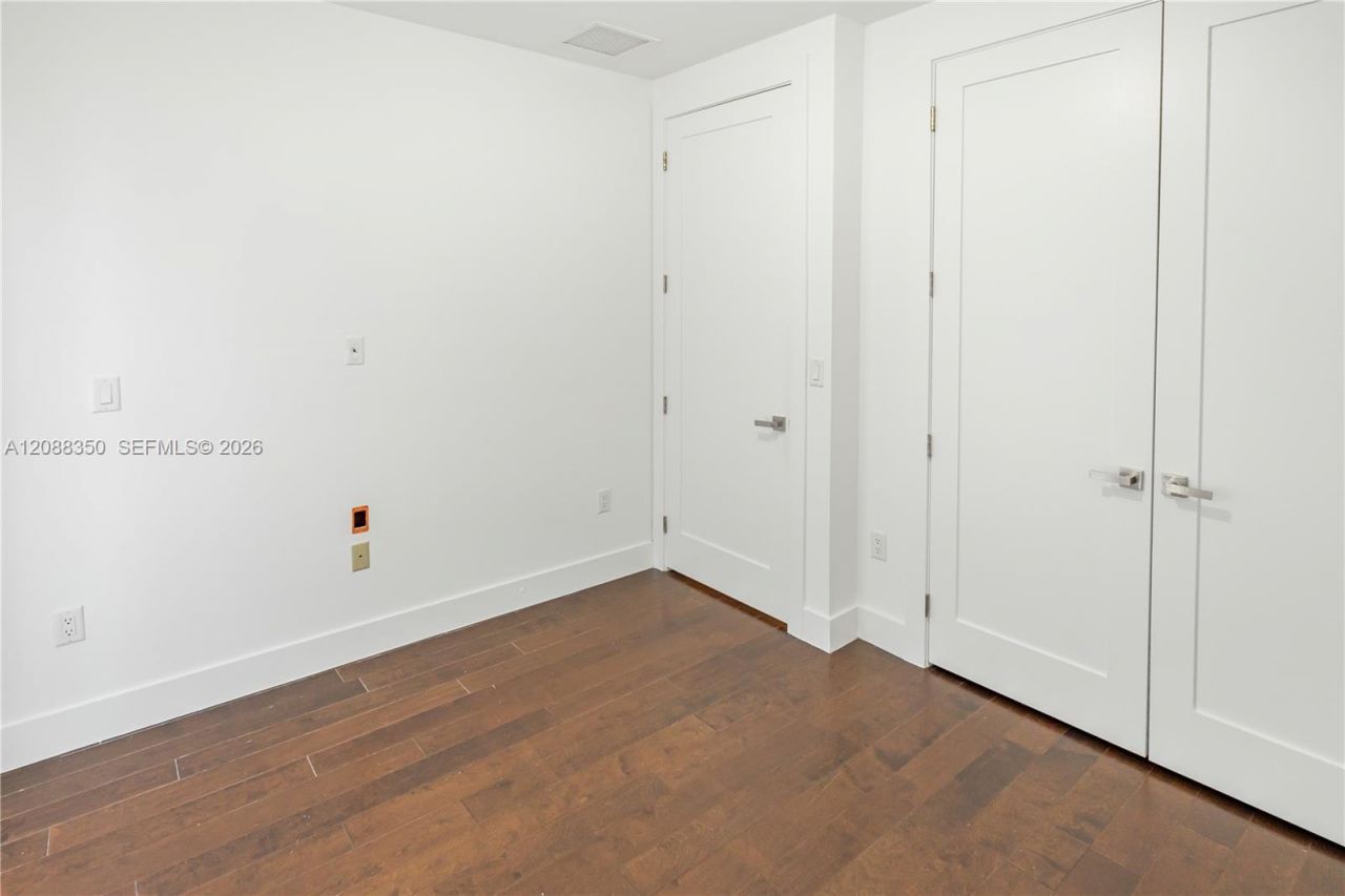 9165 NW 33rd St, Unit 9165, Doral, FL 33172 Photo