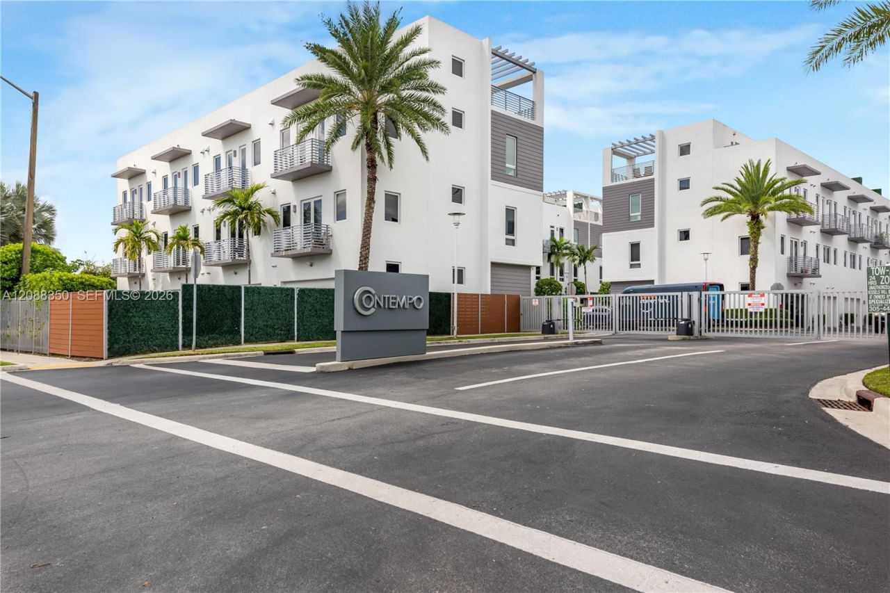 9165 NW 33rd St, Unit 9165, Doral, FL 33172 Photo