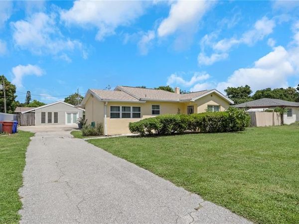1857 Sunset PL, FORT MYERS, FL 33901