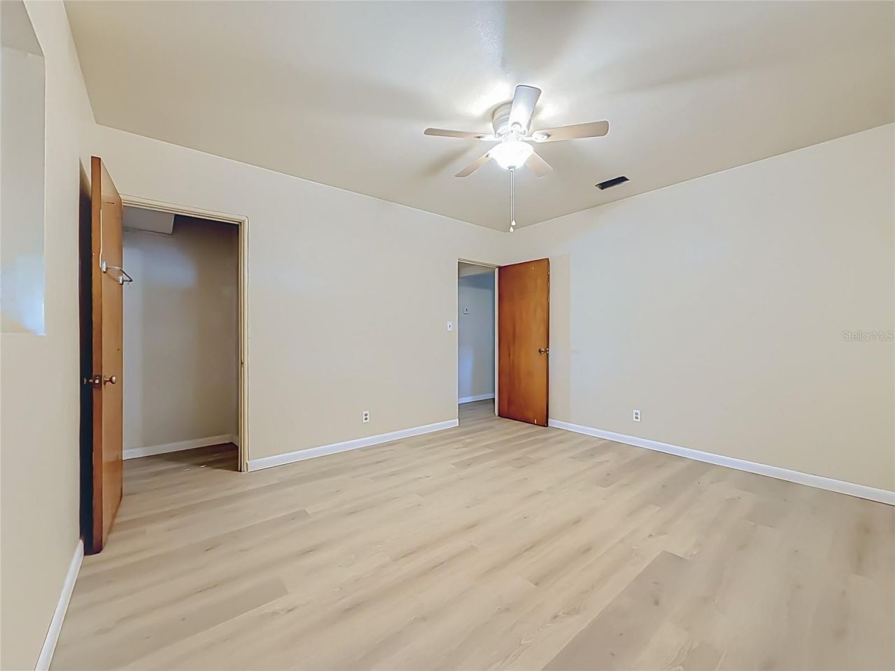 2121 10th Street S, Saint Petersburg, FL 33705 Photo