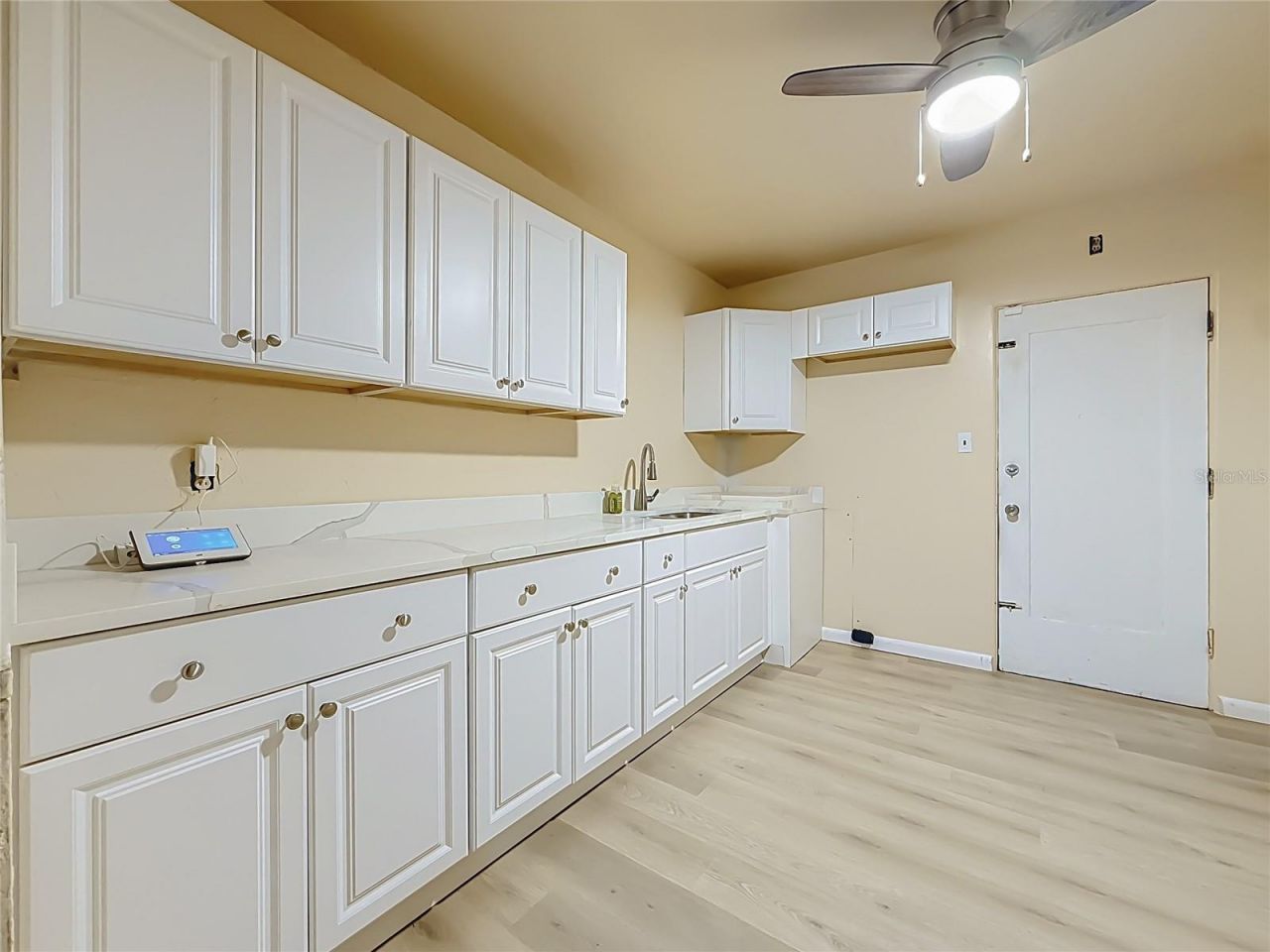 2121 10th Street S, Saint Petersburg, FL 33705 Photo