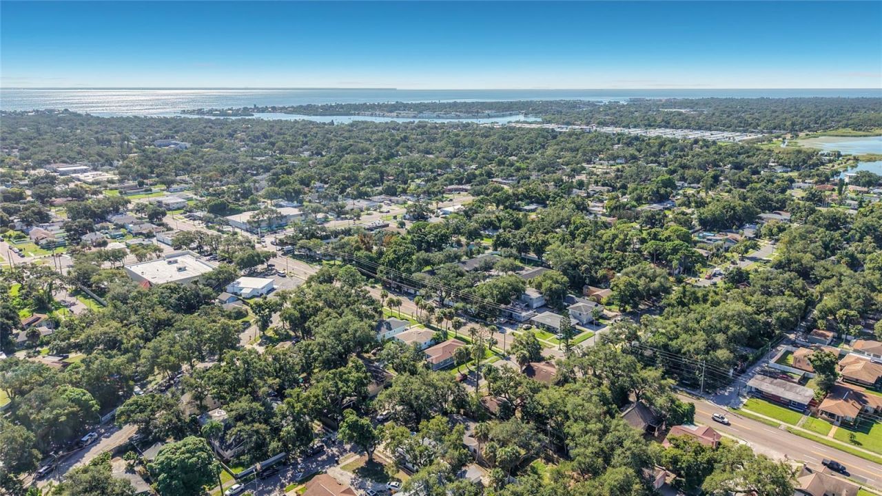 2121 10th Street S, Saint Petersburg, FL 33705 Photo
