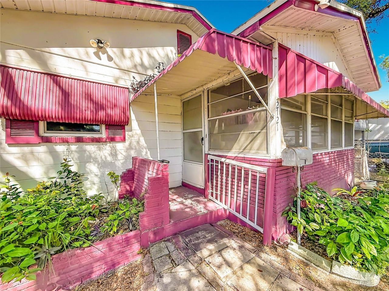 2121 10th Street S, Saint Petersburg, FL 33705 Photo