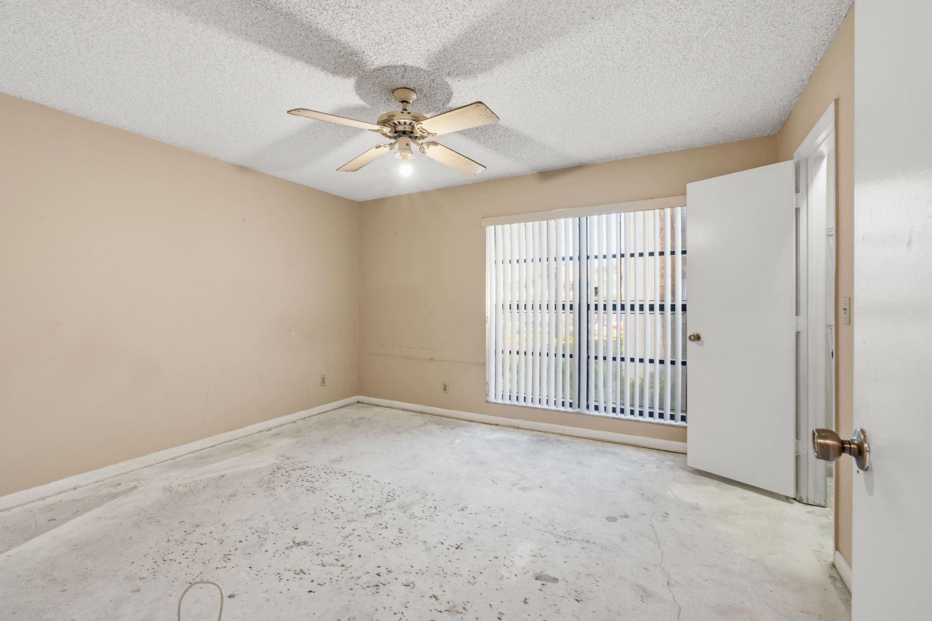 3237 Perimeter Drive, Unit 2512, Greenacres, FL 33467 Photo