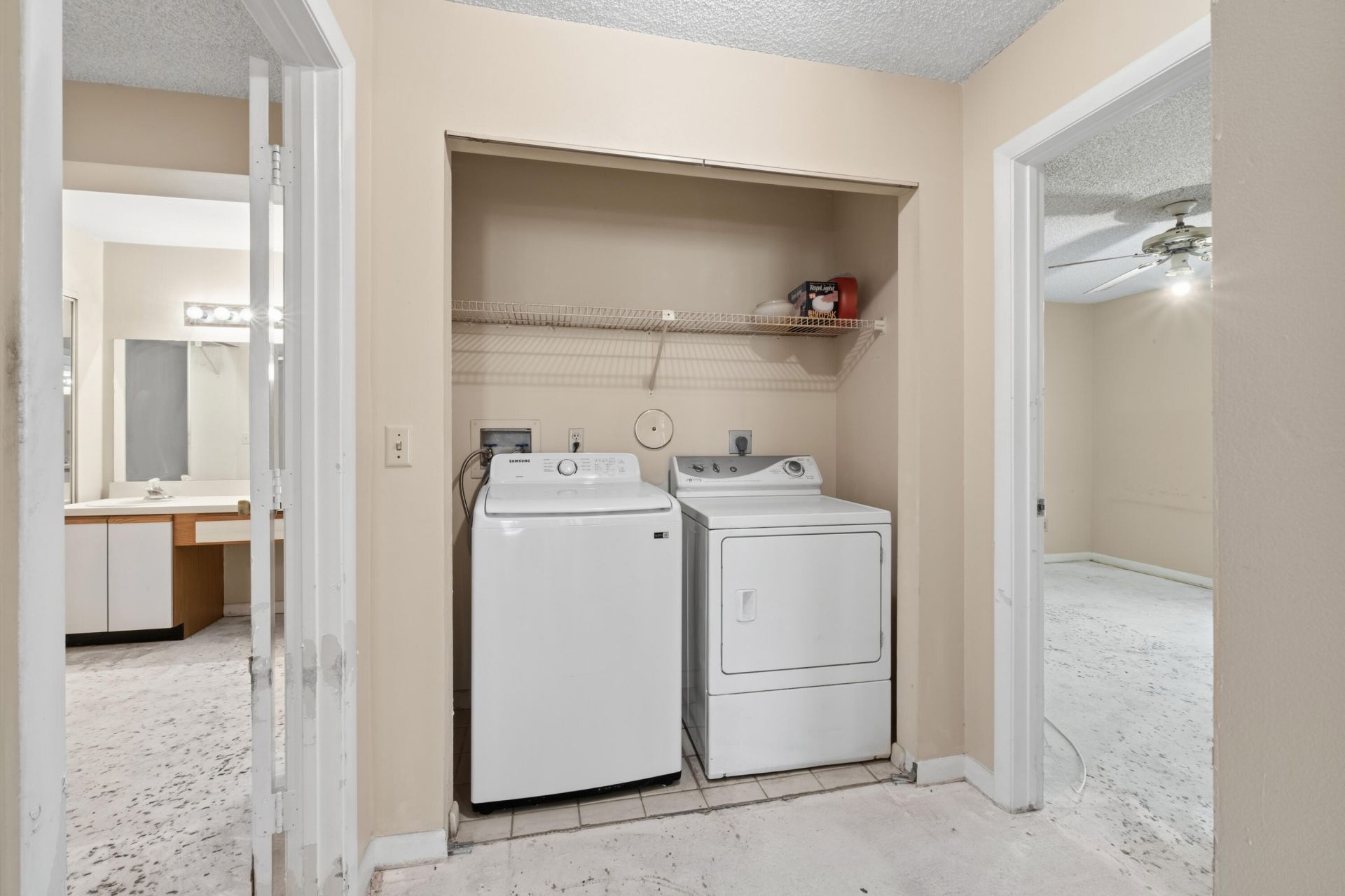 3237 Perimeter Drive, Unit 2512, Greenacres, FL 33467 Photo