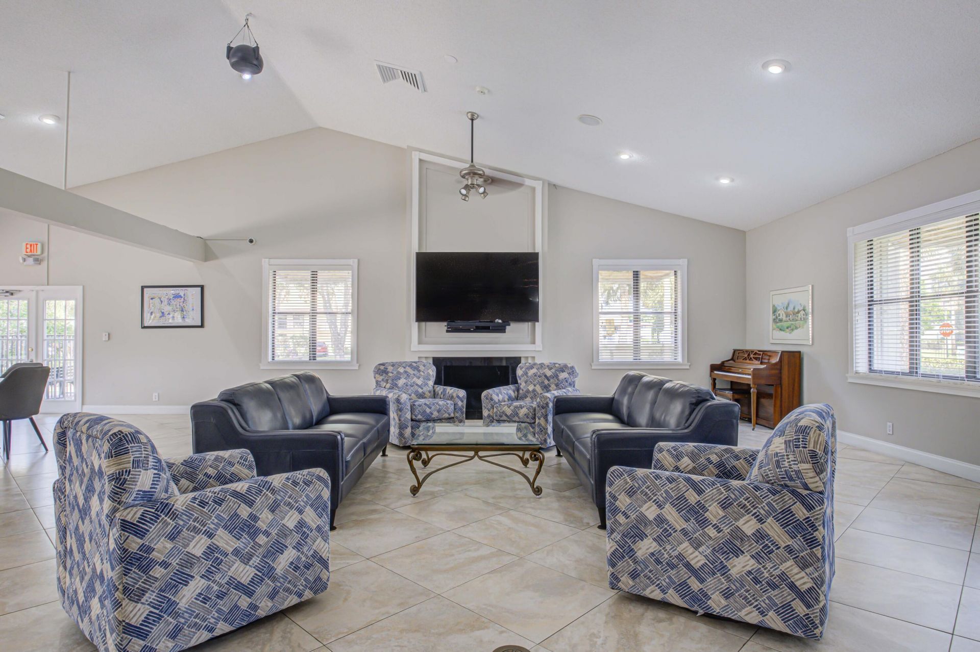 3237 Perimeter Drive, Unit 2512, Greenacres, FL 33467 Photo