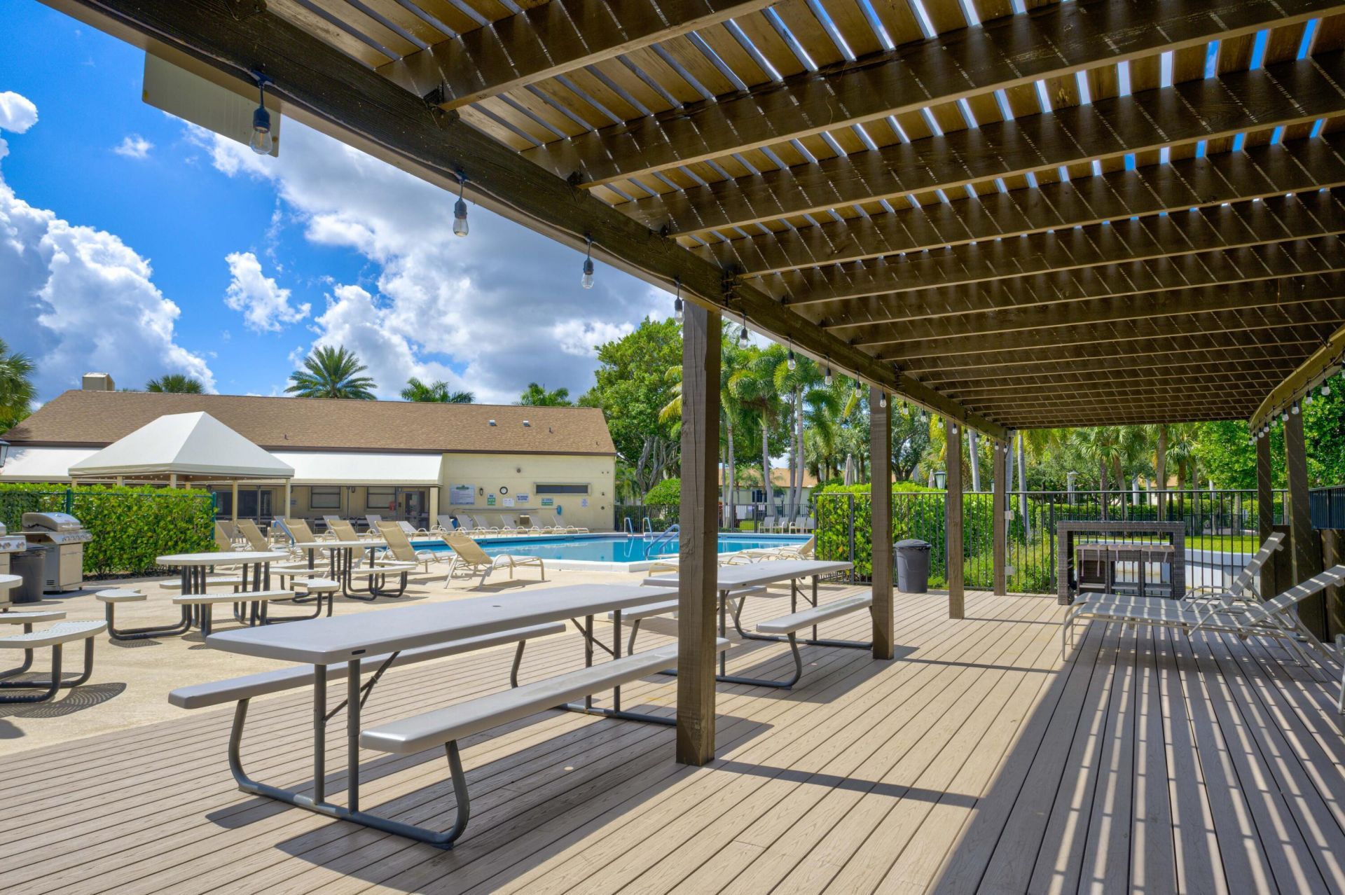 3237 Perimeter Drive, Unit 2512, Greenacres, FL 33467 Photo