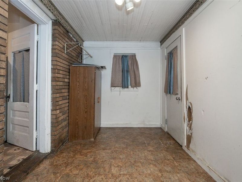 1245 Forbes Avenue, Akron, OH 44306 Photo 11