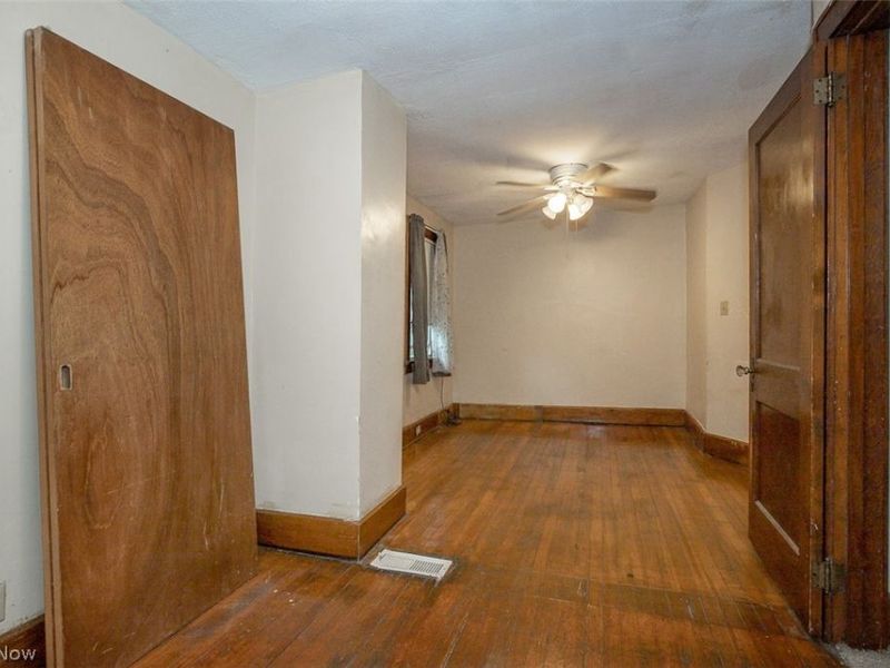 1245 Forbes Avenue, Akron, OH 44306 Photo 18
