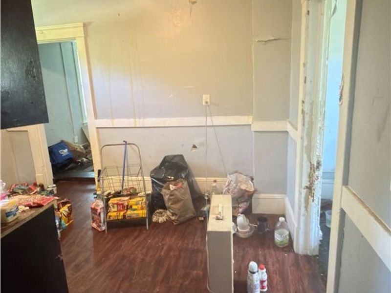 2877 Ambler Street, Cleveland, OH 44104 Photo 6