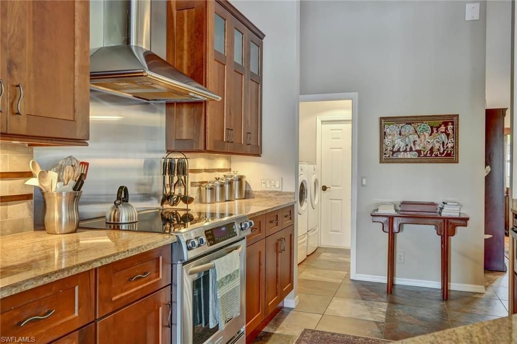 1982 E Crown Pointe Blvd, Naples, FL 34112 Photo