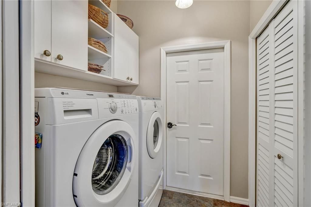 1982 E Crown Pointe Blvd, Naples, FL 34112 Photo