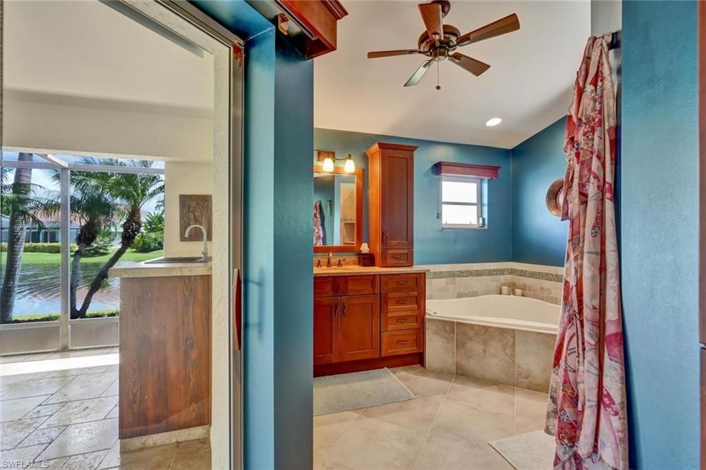1982 E Crown Pointe Blvd, Naples, FL 34112 Photo