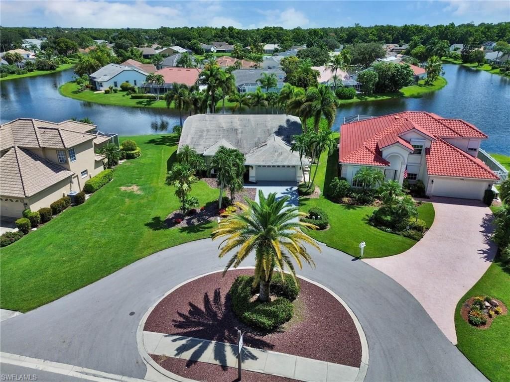 1982 E Crown Pointe Blvd, Naples, FL 34112 Photo