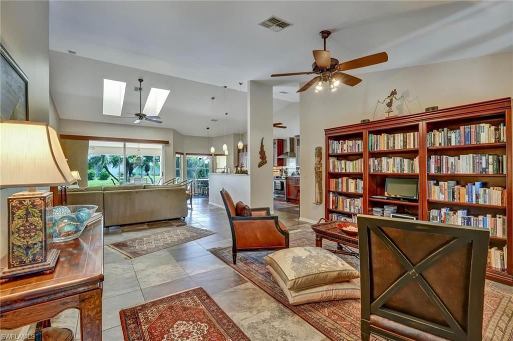 1982 E Crown Pointe Blvd, Naples, FL 34112 Photo