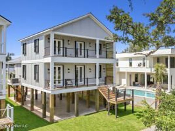 577 Maria Avenue, Gulfport, MS 39501