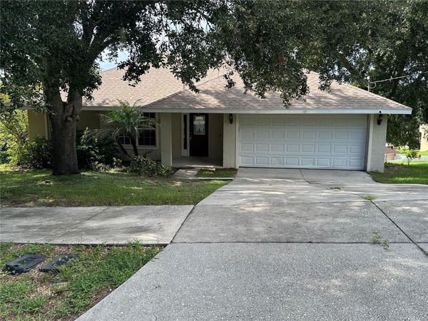 10 SUNNYSIDE DRIVE , CLERMONT, FL 34711