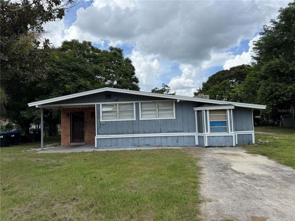 4211 TARA COURT , ORLANDO, FL 32809