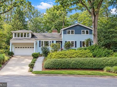 3733 30TH ROAD N, ARLINGTON, VA 22207