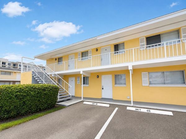 200 Croton Avenue, Unit 209, Lantana, FL 33462