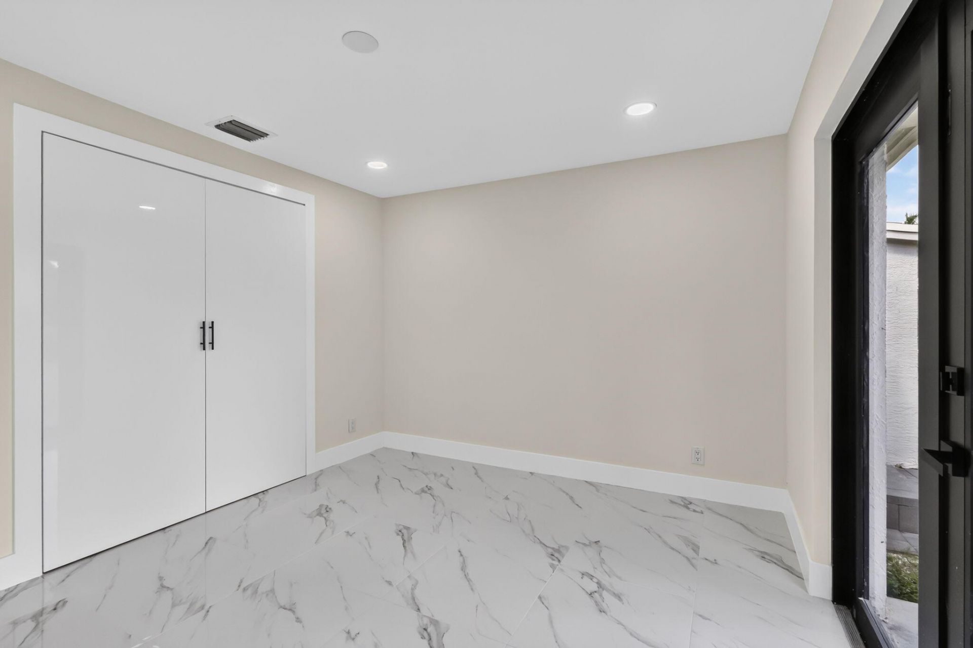 3185 Riddle Road, West Palm Beach, FL 33406 Photo