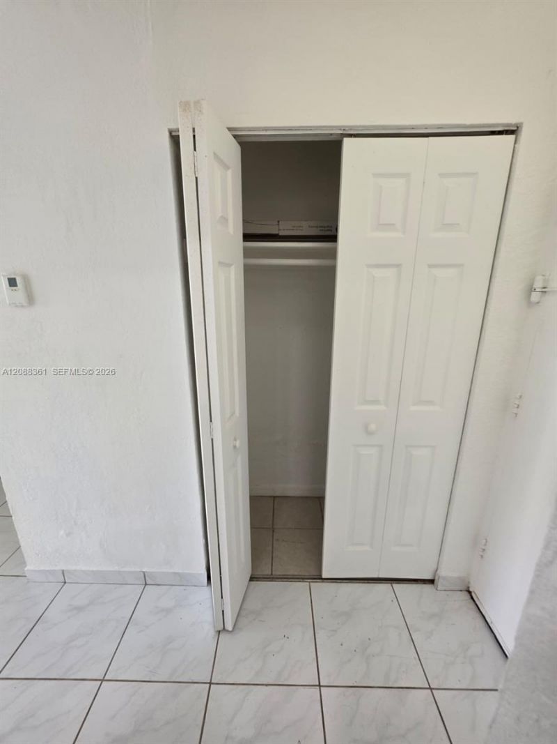 4550 NW 9th St, Unit 605E, Miami, FL 33126 Photo
