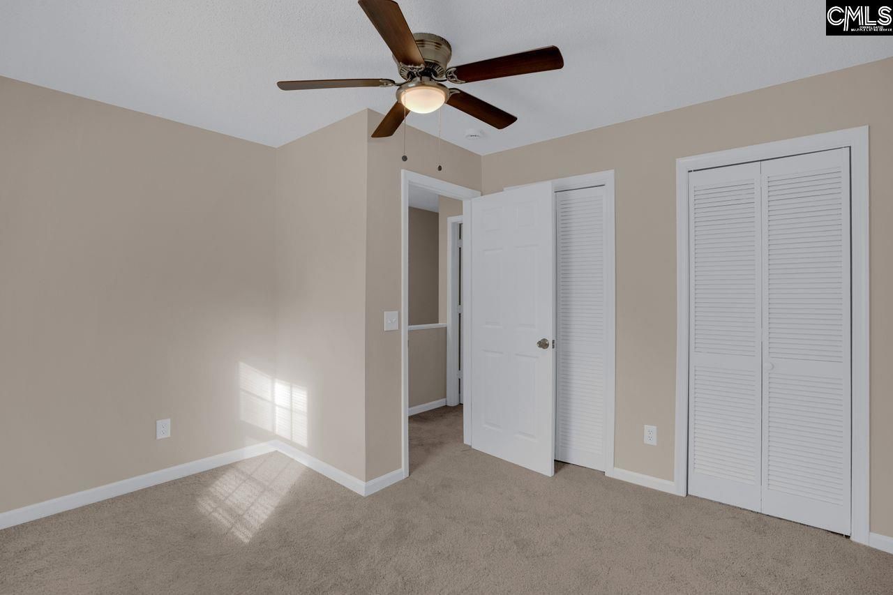 2 Maid Lynn Court  Photo 31