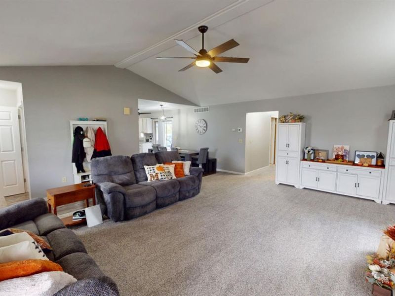 45 Whitney Drive, Fremont, OH 43420 Photo 9