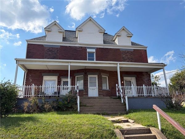 1103 Walnut Avenue NE, Unit 4, Canton, OH 44704