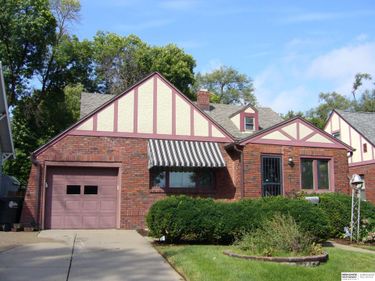 2508 S 31 Street, Omaha, NE 68105