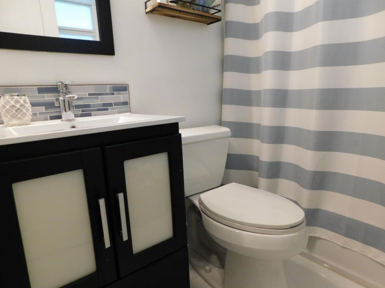 6604 NW 93rd Avenue, Tamarac, FL 33321 Photo