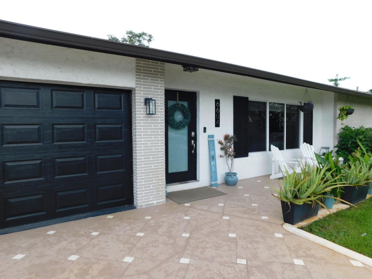 6604 NW 93rd Avenue, Tamarac, FL 33321 Photo