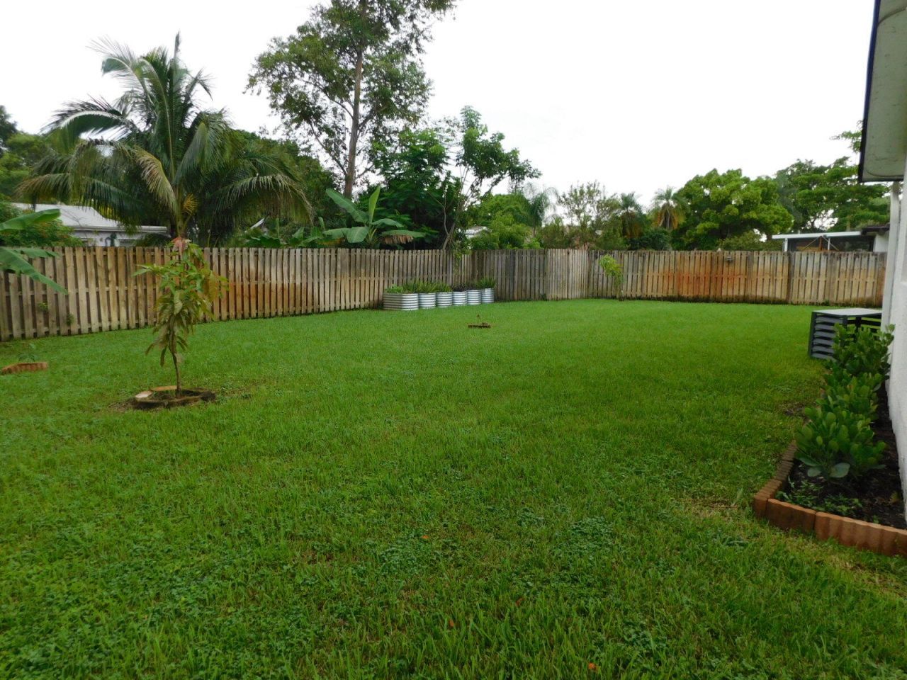 6604 NW 93rd Avenue, Tamarac, FL 33321 Photo