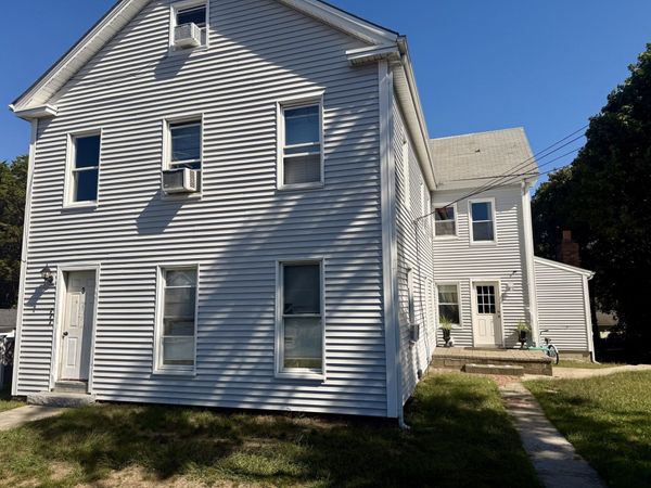 3 Main St, Unit 2, Kingston, MA 02364