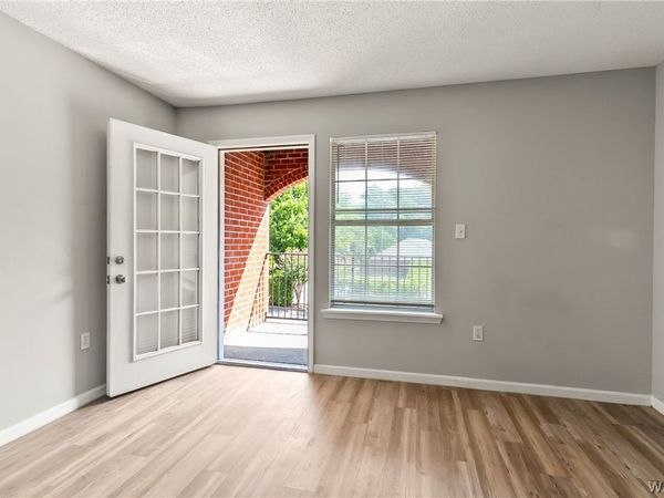 2514 Veterans Memorial Parkway, Unit 114, Tuscaloosa, AL 35404
