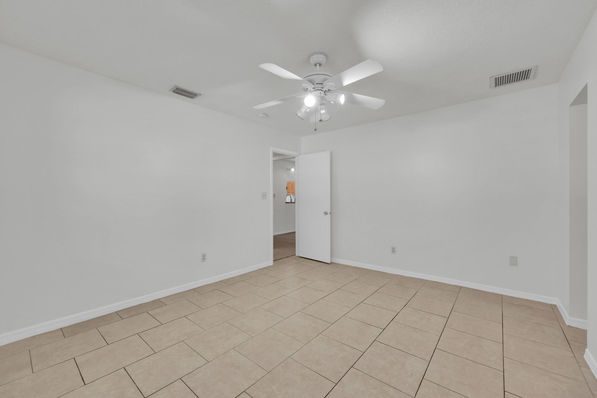 2302 Sunrise Boulevard, Unit 209, Fort Pierce, FL 34982 Photo