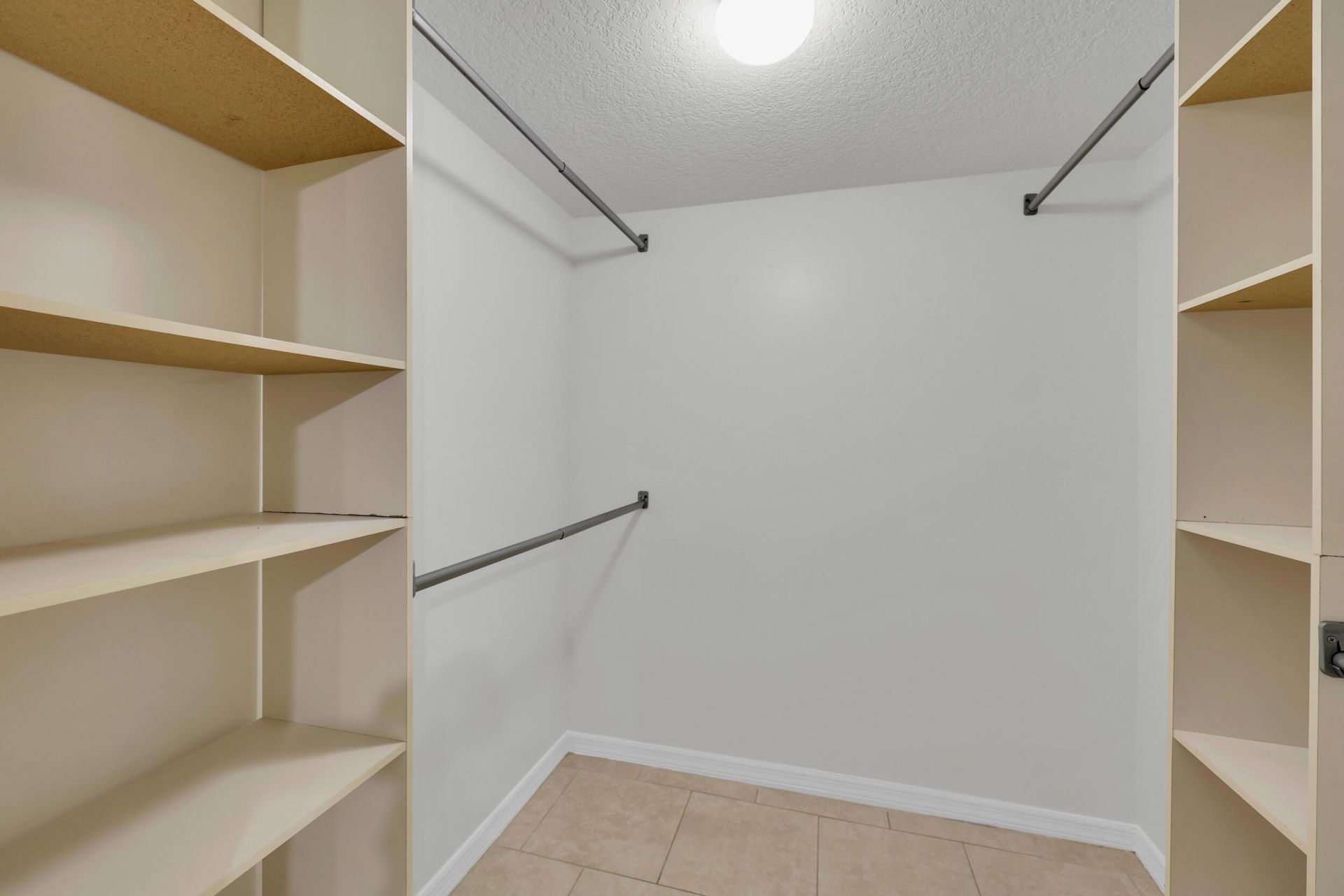 2302 Sunrise Boulevard, Unit 209, Fort Pierce, FL 34982 Photo
