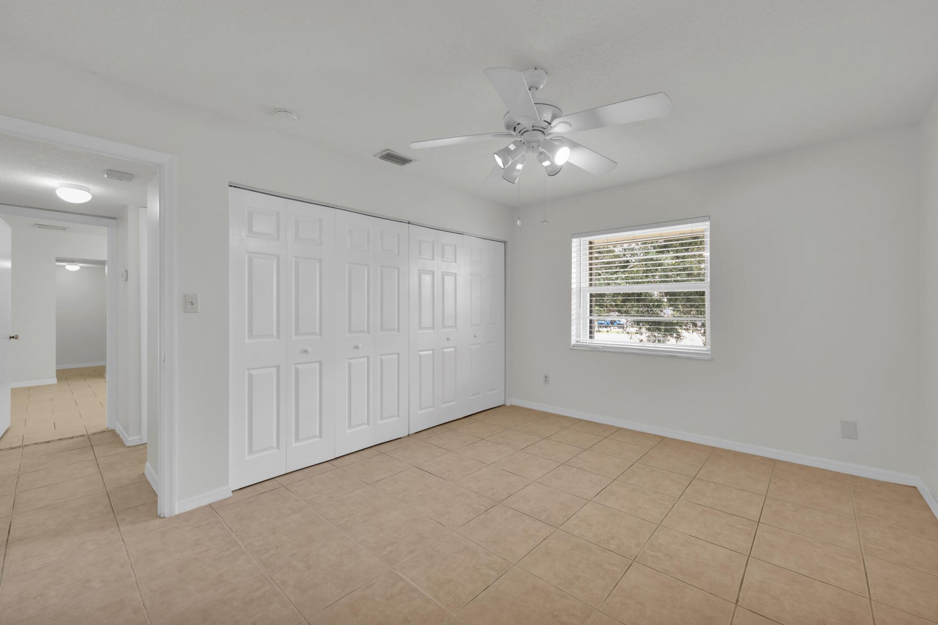 2302 Sunrise Boulevard, Unit 209, Fort Pierce, FL 34982 Photo