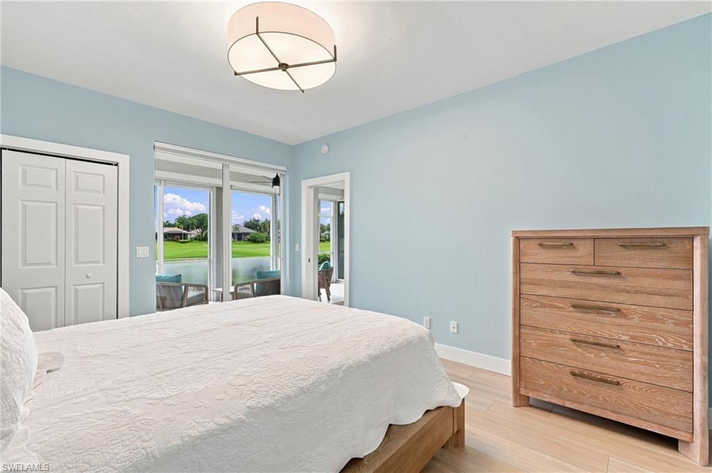 5877 Three Iron Dr, Unit 702, Naples, FL 34110 Photo