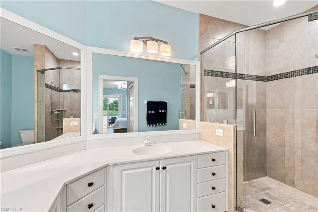 5877 Three Iron Dr, Unit 702, Naples, FL 34110 Photo