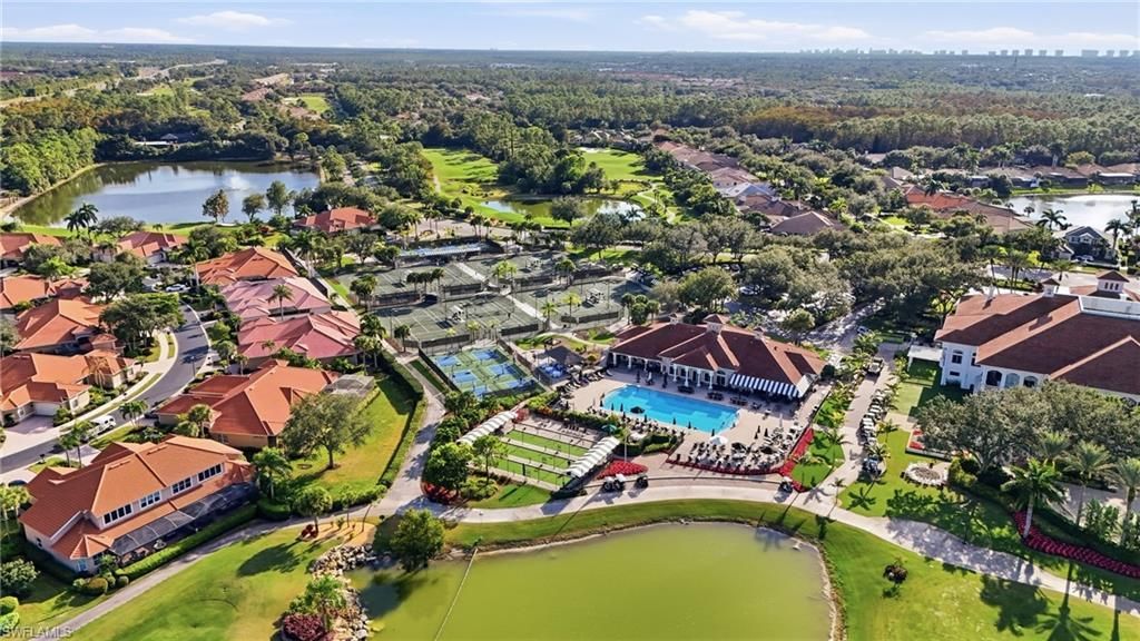 5877 Three Iron Dr, Unit 702, Naples, FL 34110 Photo