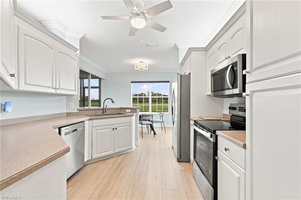 5877 Three Iron Dr, Unit 702, Naples, FL 34110 Photo
