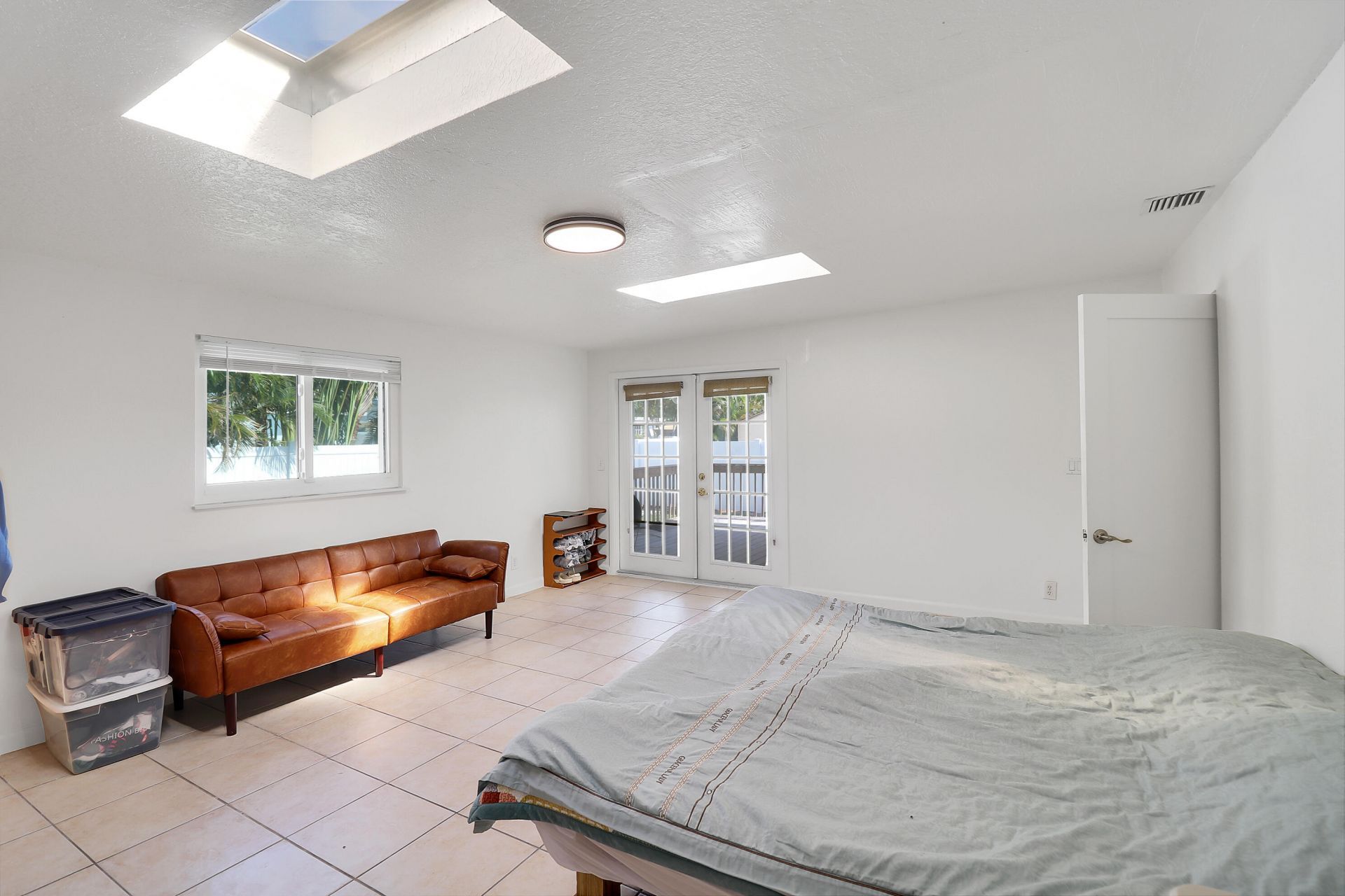 2233 NW 3rd Avenue, Boca Raton, FL 33431 Photo