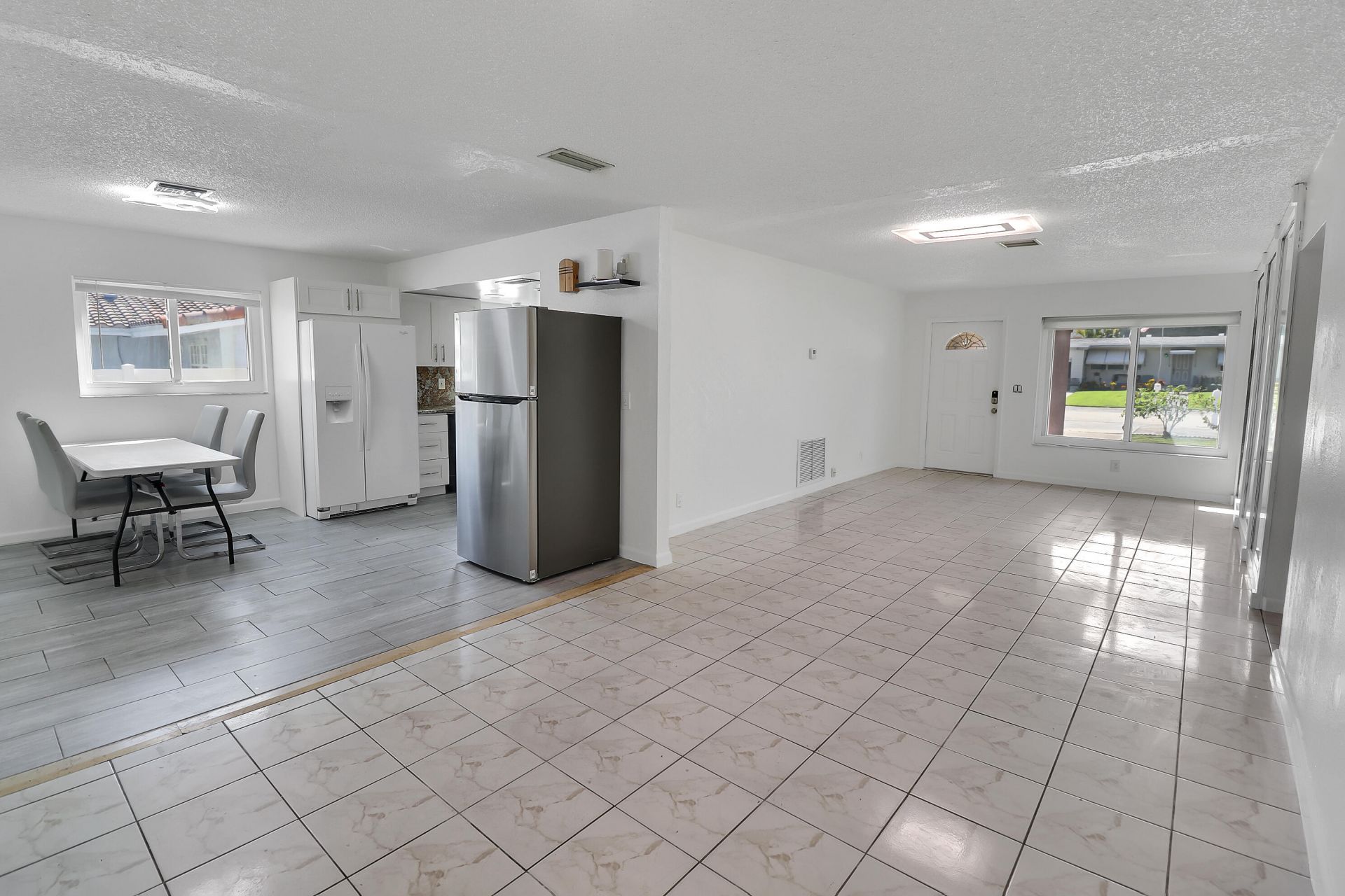 2233 NW 3rd Avenue, Boca Raton, FL 33431 Photo