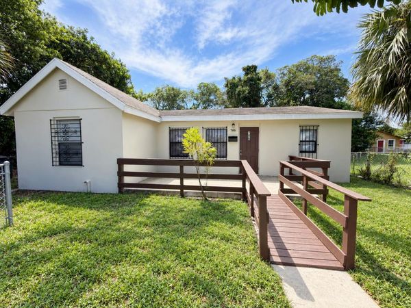 706 23RD Street, West Palm Beach, FL 33407