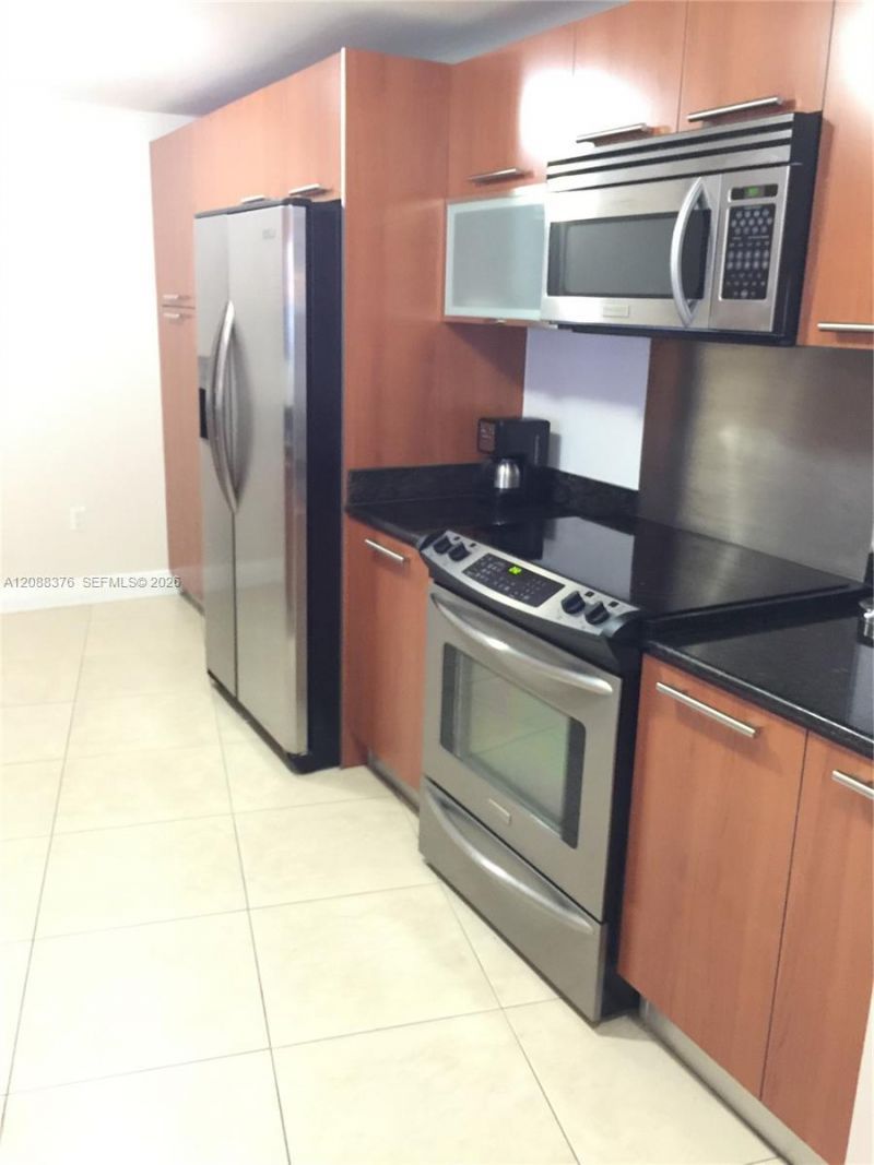3000 NE 188th St, Unit 506, Aventura, FL 33180 Photo