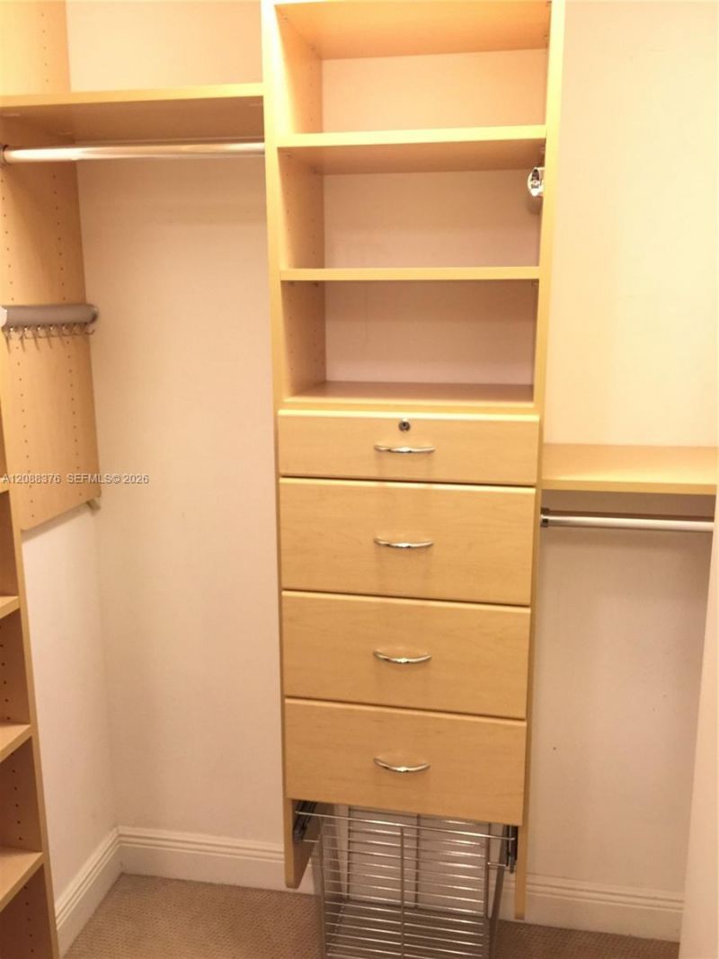 3000 NE 188th St, Unit 506, Aventura, FL 33180 Photo