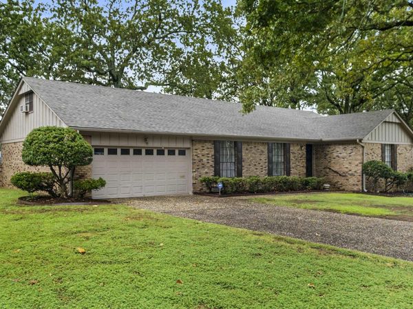 5301 Randolph, North Little Rock, AR 72116